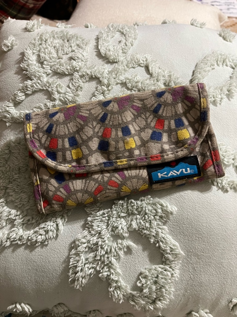 Kavu Kids Beige Wallet with Red, Yellow, Blue & Purple Accents